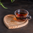 Xícara de Chá Coração com Prato Madeira Pinus 190ml
