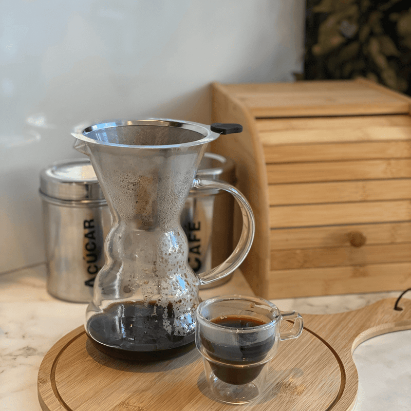 Jogo 2 Xícaras de Café Empilhável Parede Dupla Vidro Borossilicato 90ml
