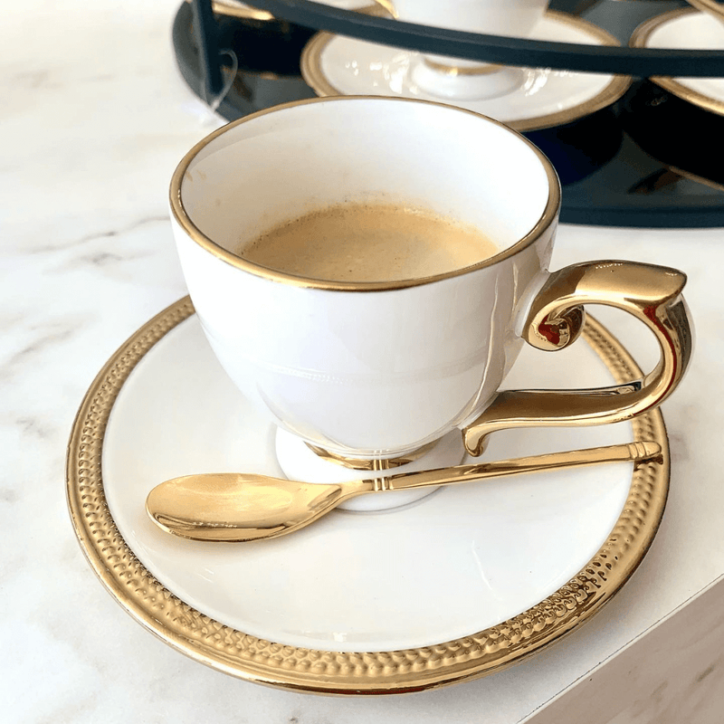 Jogo De Xícaras Para Café Dourada Com Pires Porcelana Alça Ouro Paddy 90ml - 6 Peças