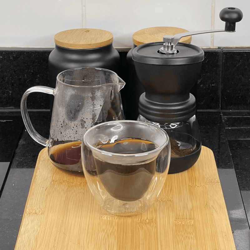 Moedor de Café Manual em Aço Inox com Pote de Vidro Preto 20cm